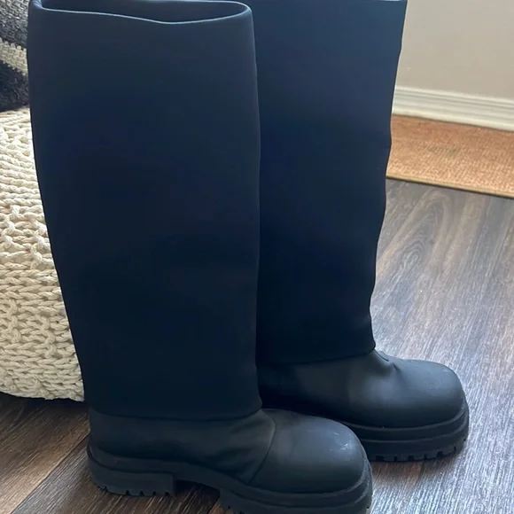 Black Cleia Flatform Neoprene combat boots - Picture 2 of 9